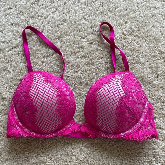 Pink Metallic Lace Victoria's Secret Bombshell Bra 32B - Picture 1 of 6
